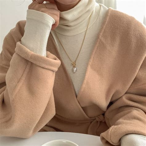 Find a great selection of Women&39;s Sweaters at Nordstrom. . Beige clothing